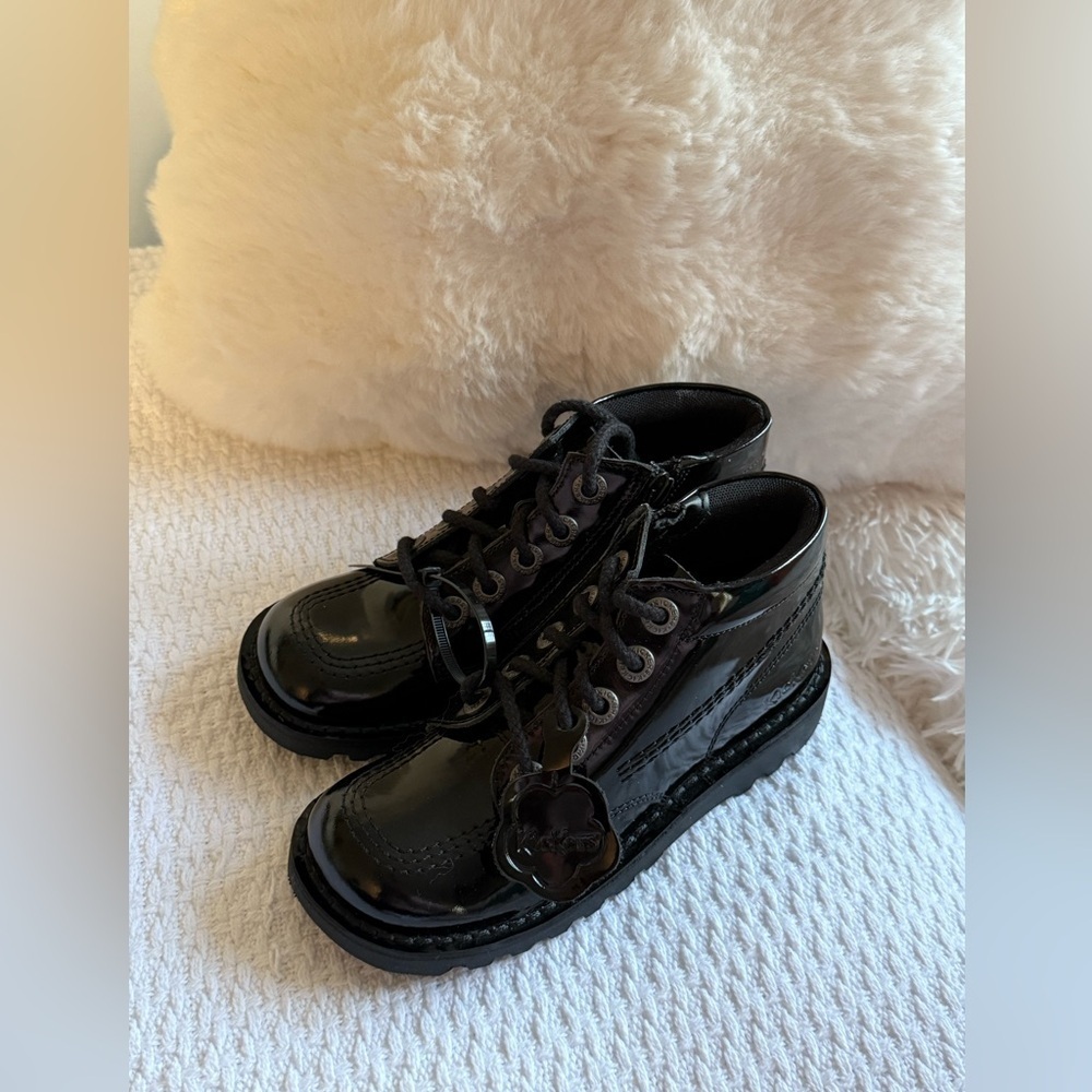 Kickers Kick Hi Zip Core Lace With Side Zip In Black Patent ( UNISEX )